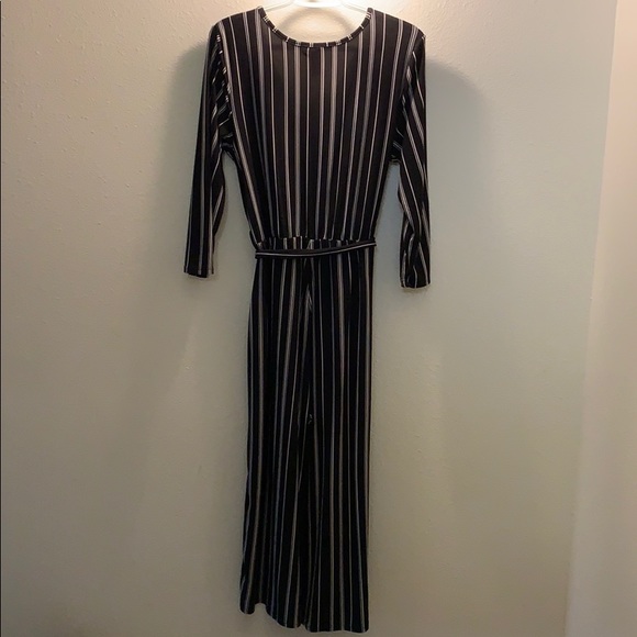 Striped 3/4-Sleeve Jumpsuit - Picture 2 of 4